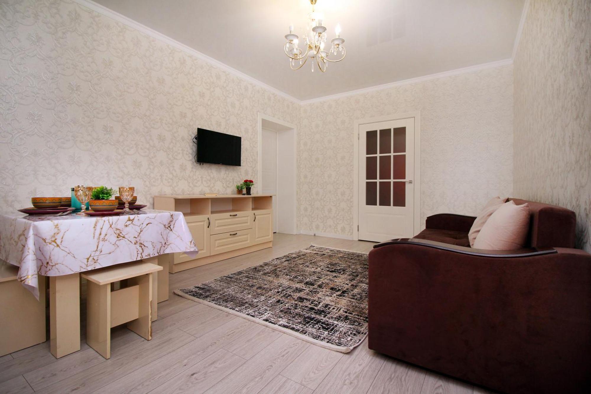 Your Home Away From Home 213 Алма Ата Екстериор снимка
